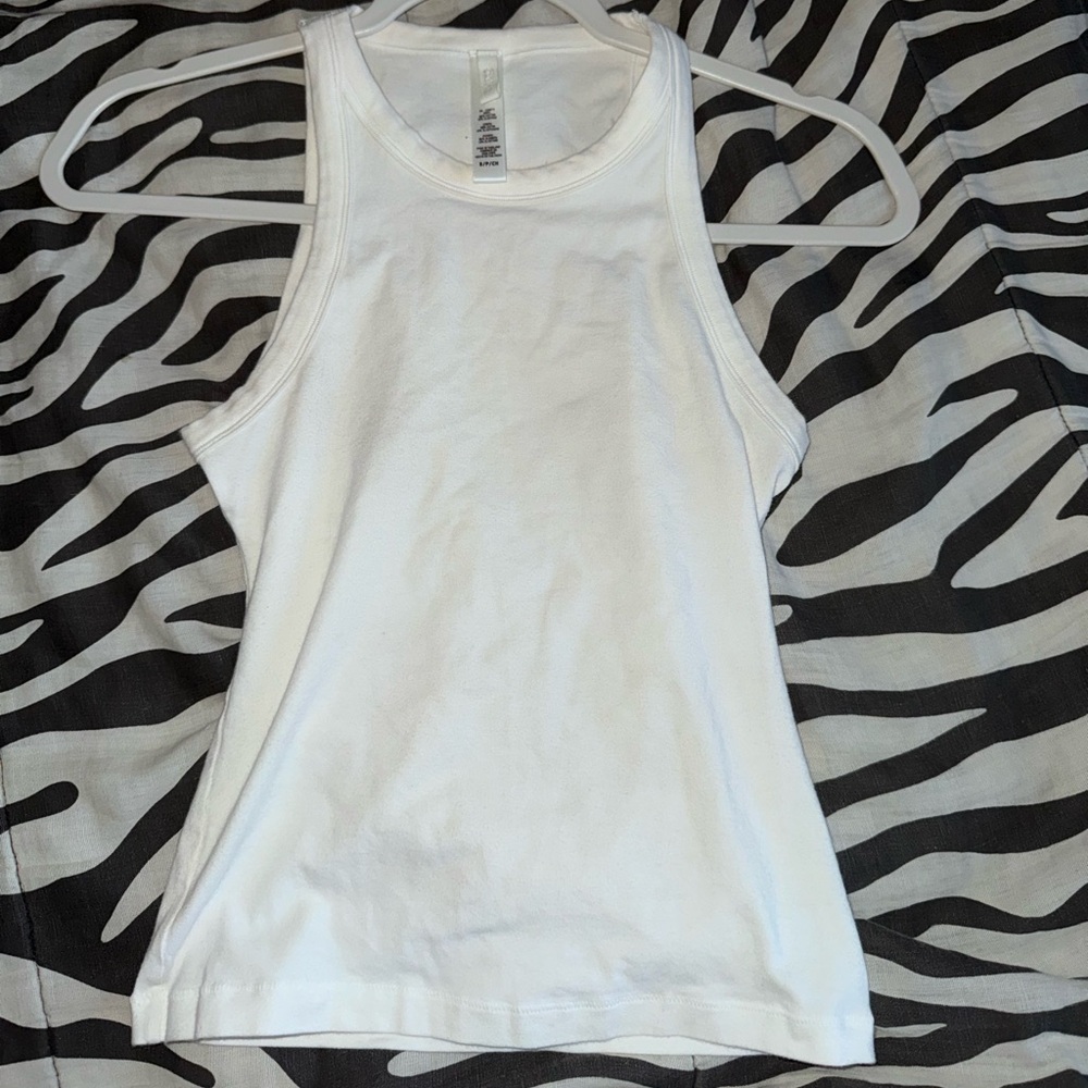 SKIMS White Sleeveless Top